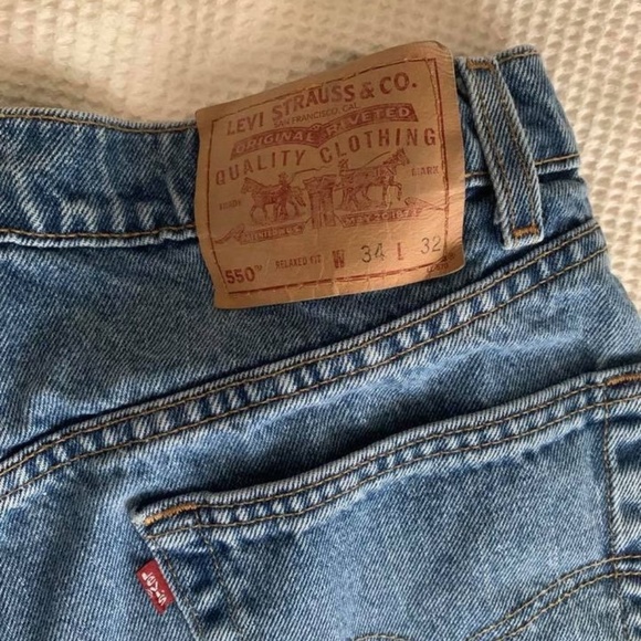 Vintage High waisted Levis Shorts - Picture 1 of 6